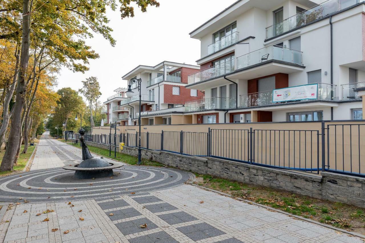 Premium Apartamenty Klifowa Rewal Exterior photo